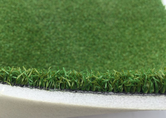 Китай трава синтетики гольфа пряжи дерновины гольфа 10мм естественным искусственным завитая зеленым цветом поставщик