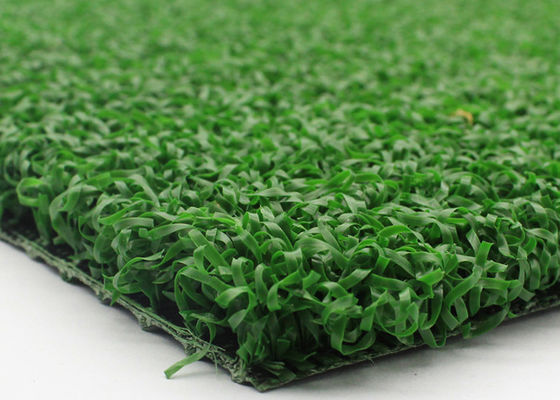Китай Искусственная пластиковая дерновина хоккея на траве травы с завитым цветом армии пряжи зеленым поставщик